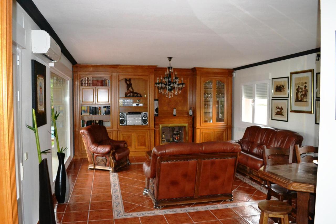 Villa Las Palmeras Arenas de San Pedro Eksteriør bilde